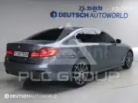 2020 BMW 523