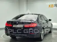 2020 BMW 523