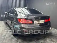 2020 BMW 523