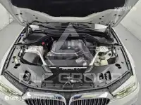 2020 BMW 523