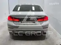 2020 BMW 523