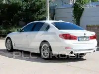 2020 BMW 523