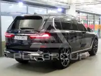 2020 BMW X7