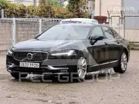 2020 Volvo S90