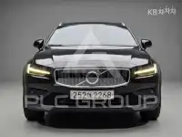 2020 Volvo V60