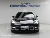 2020 Porsche Panamera