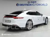 2020 Porsche Panamera