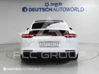 2020 Porsche Panamera