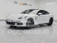 2020 Porsche Panamera