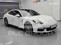 2020 Porsche Panamera