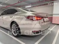 2020 Lexus ES