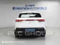 2020 Mercedes Benz EQC