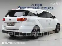 2020 KIA Carnival