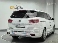 2020 KIA Carnival