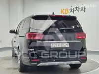2020 KIA Carnival