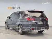 2020 KIA Carnival