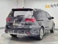 2020 KIA Carnival