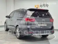 2020 KIA Carnival