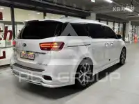 2020 KIA Carnival