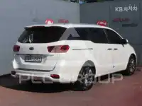 2020 KIA Carnival