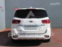 2020 KIA Carnival
