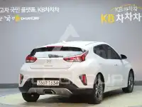 2020 Hyundai Veloster