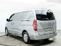 2020 Hyundai Starex