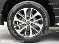 2020 Hyundai Starex