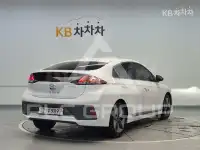 2020 Hyundai Ioniq