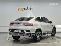 2020 Renault Xm3