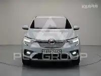 2020 Renault Xm3