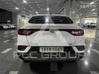 2020 Renault Xm3