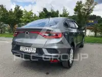 2020 Renault Xm3