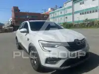 2020 Renault Xm3