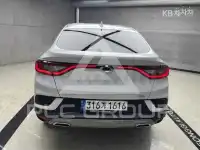 2020 Renault Xm3