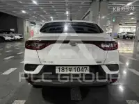 2020 Renault Xm3