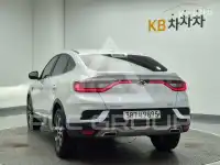 2020 Renault Xm3