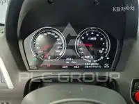 2021 BMW M1