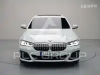 2021 BMW 523