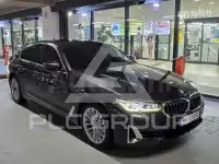 2021 BMW 523