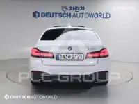 2021 BMW 523