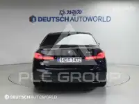2021 BMW 523