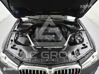 2021 BMW 523