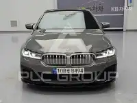 2021 BMW 523