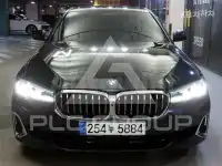 2021 BMW 523