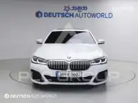 2021 BMW 523