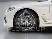 2021 BMW 523
