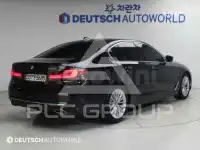2021 BMW 523