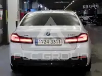 2021 BMW 523