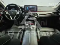 2021 BMW 523